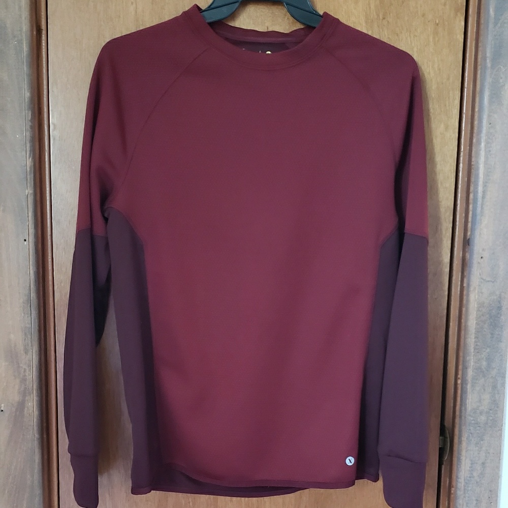 Xersion Burgundy Quick Dri Soft Touch Top Size Sma